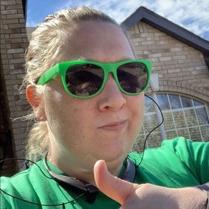 Meet your Posher, Christine